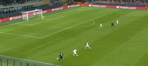 1637795118125004185.gif 国米.gif