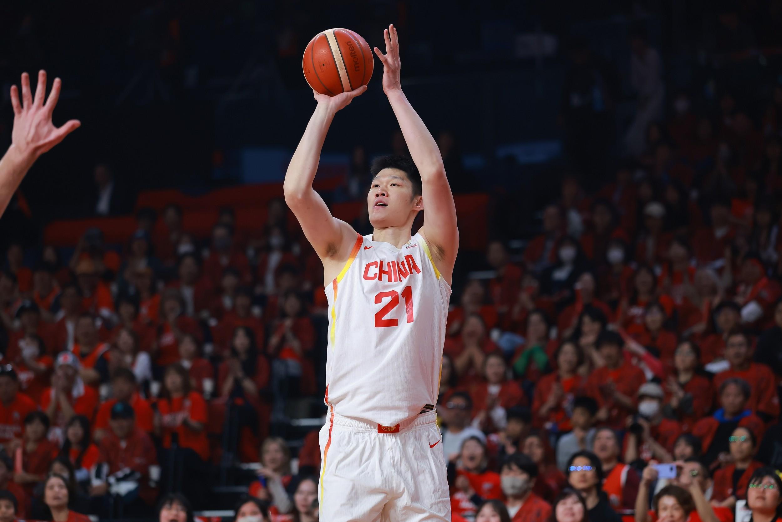 九游体育互动-胡金秋：最爱玩金铲铲，第一份工资和队友吃了麦当劳